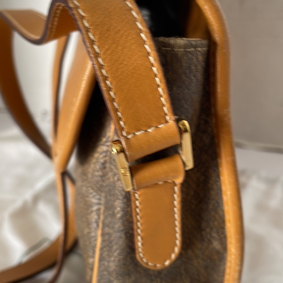 Authentic Shoulder/Crossbody Bag Gucci. - Picture 5 of 15